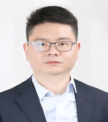 我室覃子秀讲师以共同第1作者身份与四